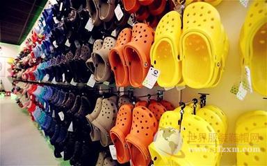 洞洞鞋零售商卡洛驰二季度收入同比下滑6.3%